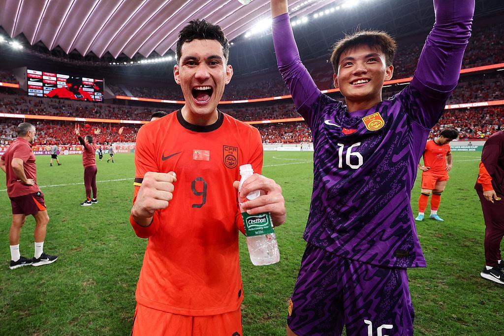 开云-U22国足门将:下意识扑出对手的必进球,后防线发挥非常好